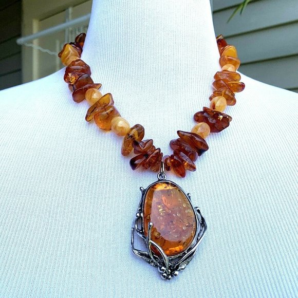 Genuine Baltic Amber necklace with Pendant - Picture 1 of 8